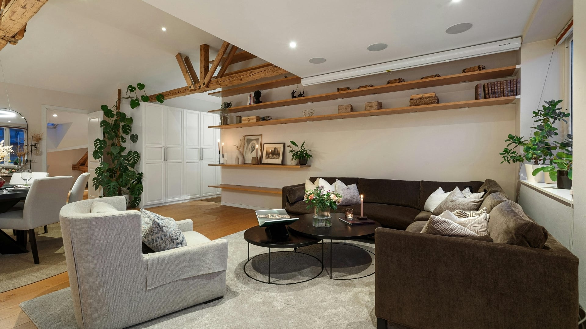 Boutique Shopping Destinations to Explore in Long Grove