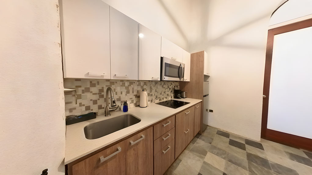 35a646f9-898f-4cc4-8132-06fb3fc83c88