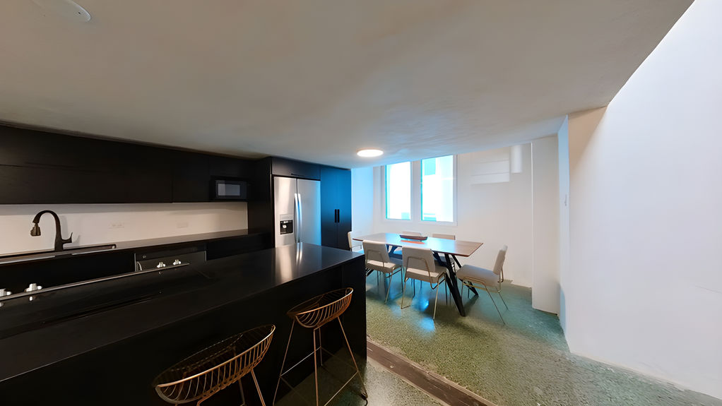 3c466879-5e56-494b-a175-1b0fa3049154