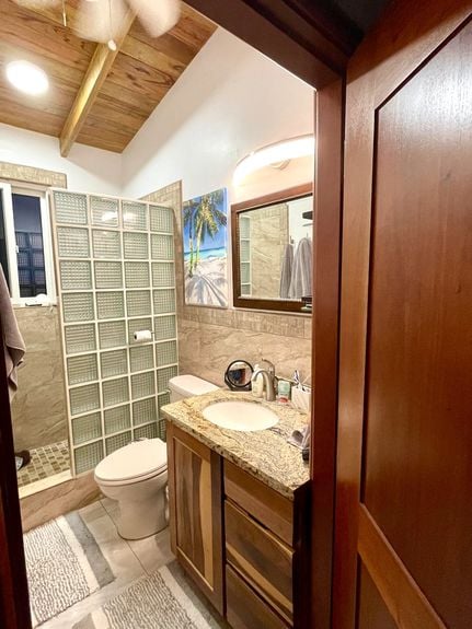 d76fa871-b056-41aa-b6b4-fb8332a5538c