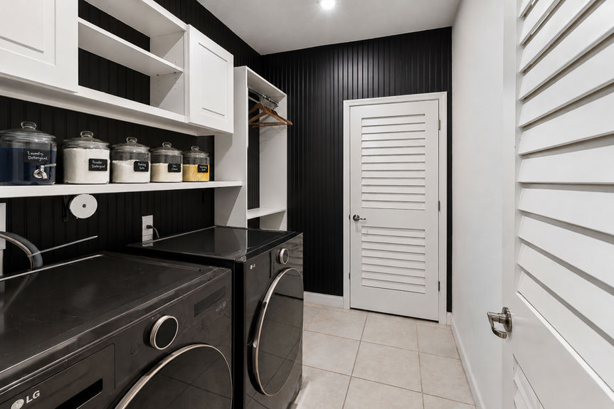 10142 SW Orana Drive-27