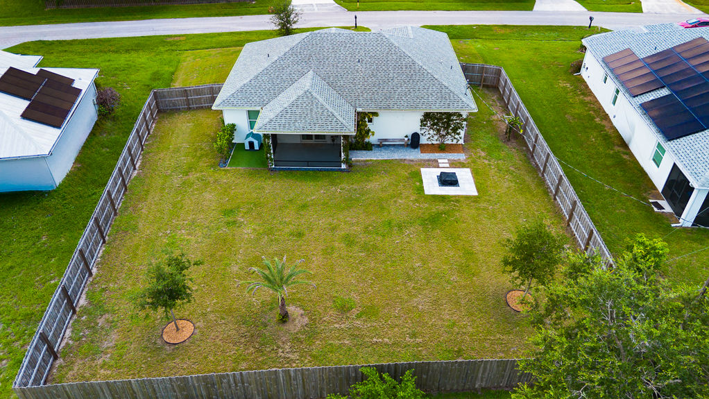 275 SW Elderberyy Drive-2