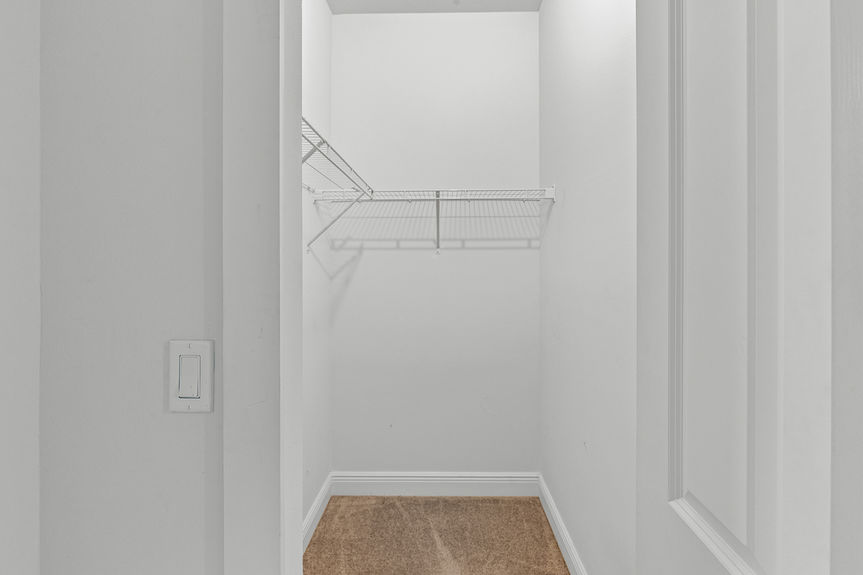 275 SW Elderberyy Drive-23