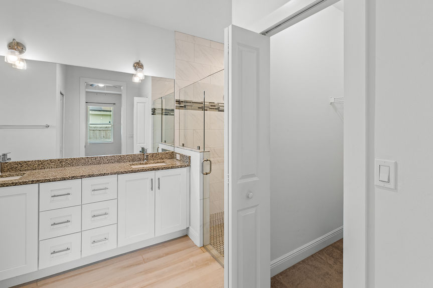 275 SW Elderberyy Drive-26