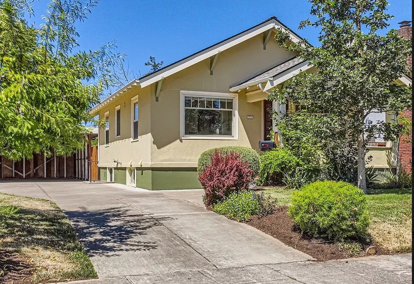 2725 SE 70th
