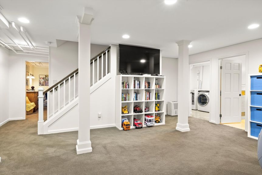 83-Basement stairway