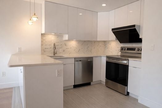 76A86A71-562B-45D6-926A-9AB85C1925EA