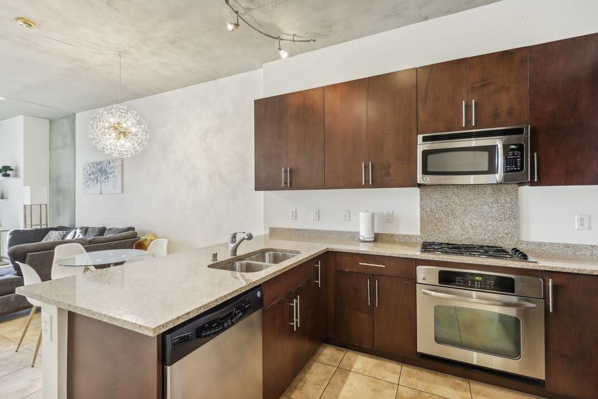 E Bonneville Ave #343-013