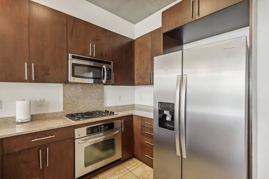 E Bonneville Ave #343-014