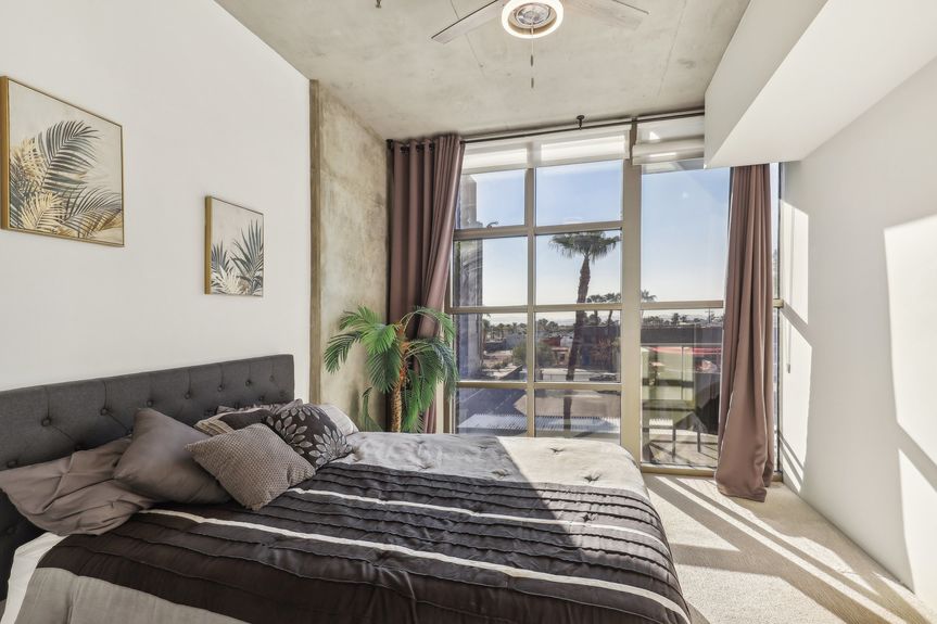 E Bonneville Ave #343-018