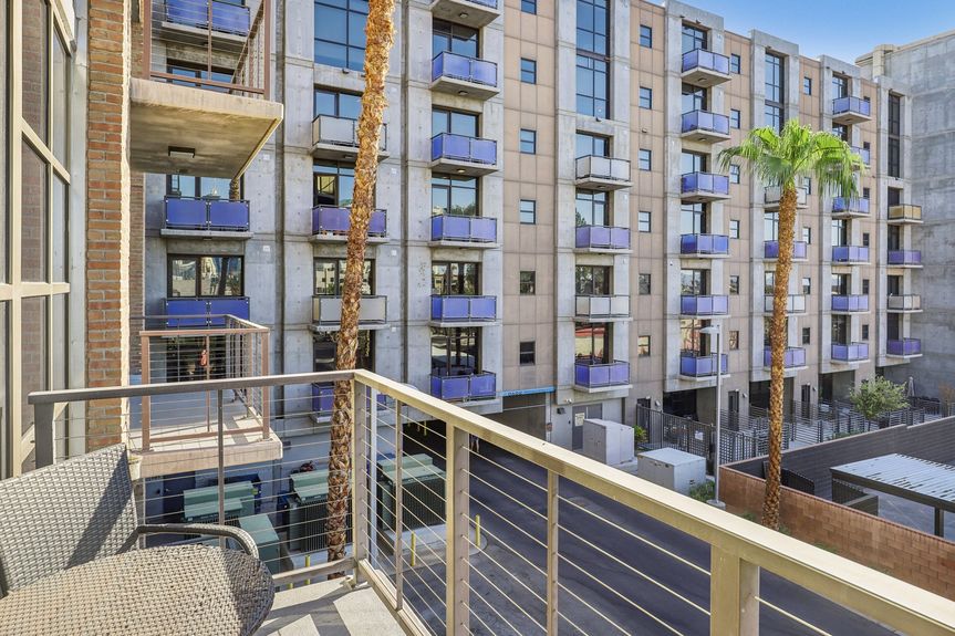 E Bonneville Ave #343-024