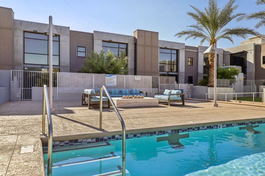 E Bonneville Ave #343-033