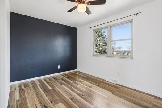 14-web-or-mls-Dudley St-S1803-014