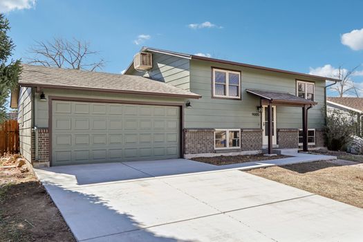 2-web-or-mls-Dudley St-S1803-002