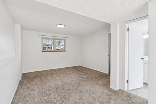 21-web-or-mls-Dudley St-S1803-021