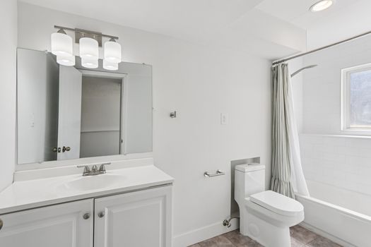 24-web-or-mls-Dudley St-S1803-024