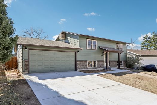 3-web-or-mls-Dudley St-S1803-003