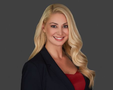 Maylene Gonzalez-min