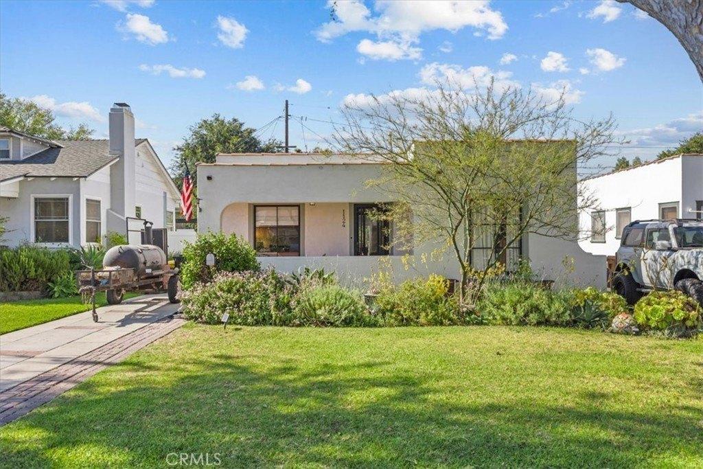 1124 E Whiting Ave, Fullerton, CA 92831-8 Reasons Fullerton Real Estate Agents Are Selling Homes Faster