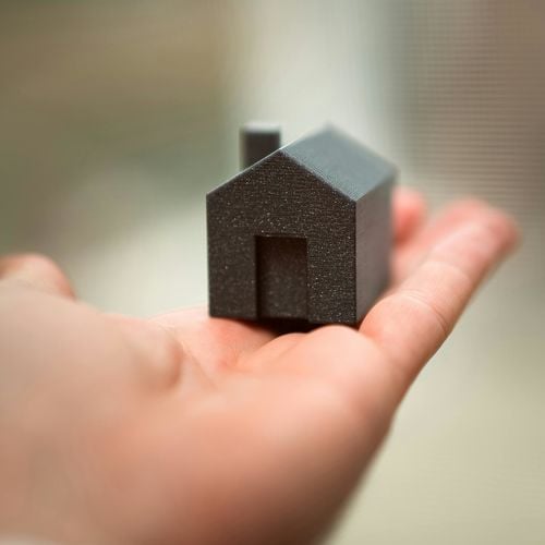 Is It Better to Rent or Sell in Southern CA in 2025?