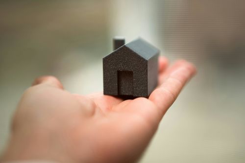 Is It Better to Rent or Sell in &hellip;