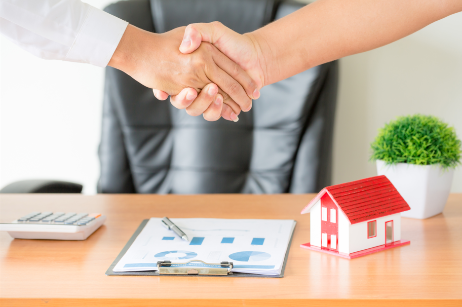 What To Do When Your Home Isn’t Selling Proven Price, Staging & Marketing Strategies