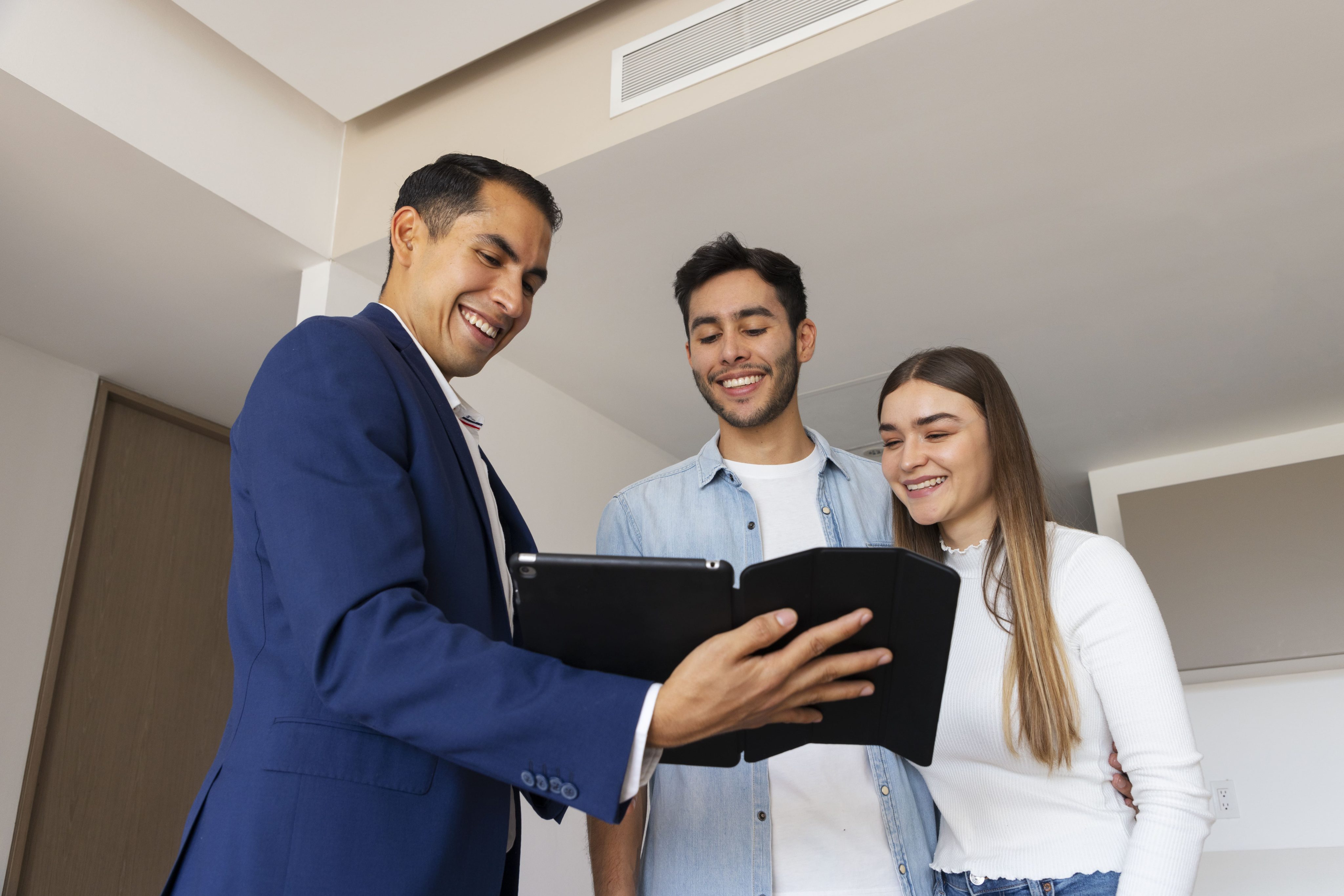 What Are the 10 Most Important Questions to Ask a Real Estate Agent Before Buying or Selling Your Home