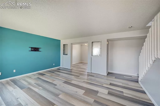 110cba96ec0f4521955aa260bd9ef14d-uncropped_scaled_within_1536_1152