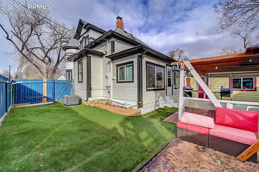 abeaa7d4200cdf11fc3ccd9fdb4247a7-uncropped_scaled_within_1536_1152