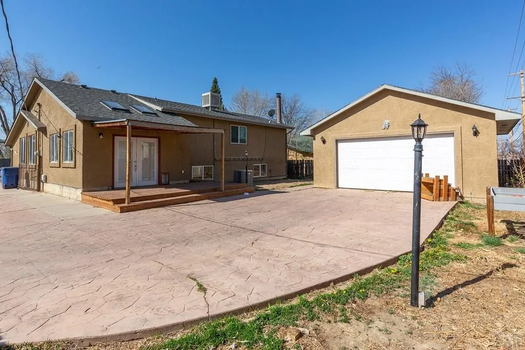 eb60ea7a1555bd142eb7d96f9637ff4bl-m3369963509rd-w2048_h1536