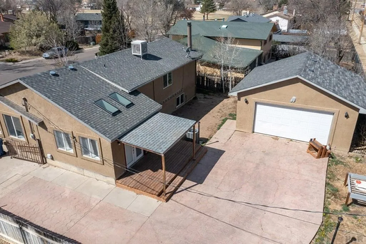 eb60ea7a1555bd142eb7d96f9637ff4bl-m951144618rd-w2048_h1536