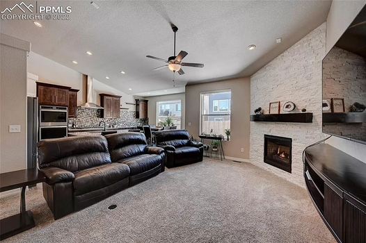 faa3b3134fb3db6d2db5857e755c5296-uncropped_scaled_within_1536_1152