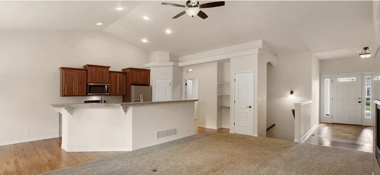 1260 Winterhall Point 4