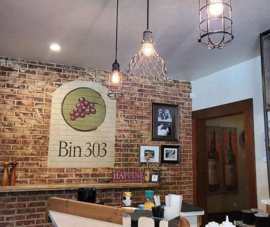 Bin 303 Rockwall