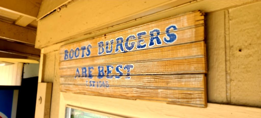 Boots Burger