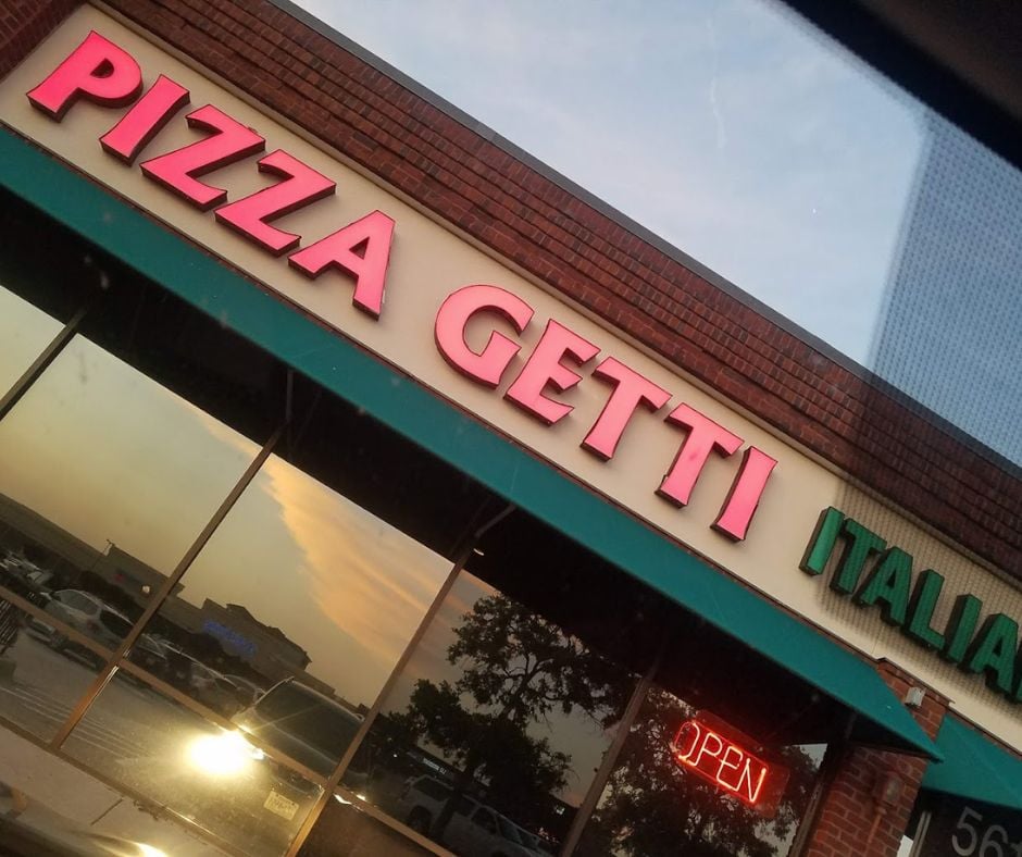 Samee's Pizza Getti