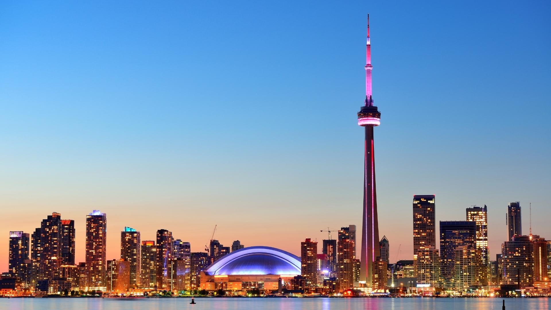 Explore Toronto