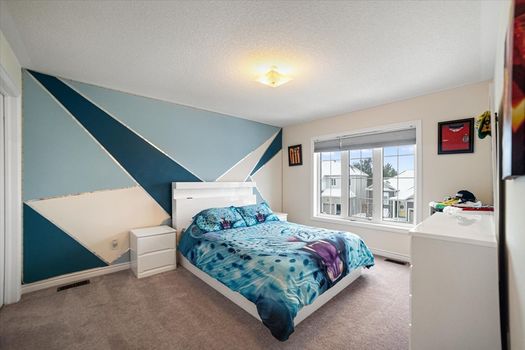 211 Lia Drive Gallery Image 7