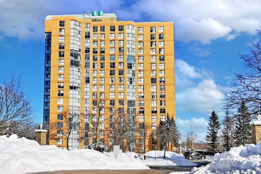 001TT43-kyv2qgn6fz4539yxekr