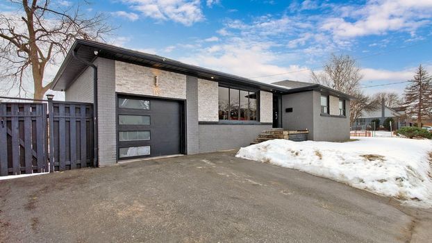 003TT065-kzjq2ulcq7a95ii9gv