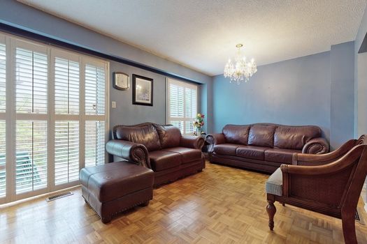 005TT39-l3i9fgn5xy93e0uk0i