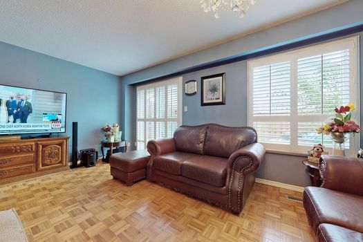 006TT39-l3i9fgnex7qxadaygx