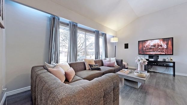 007TT065-kzjq2ulu3sro7a0mxx4