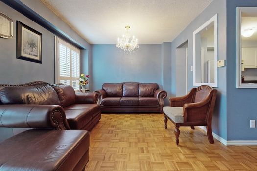 007TT39-l3i9fgnt5o0kuveyl79