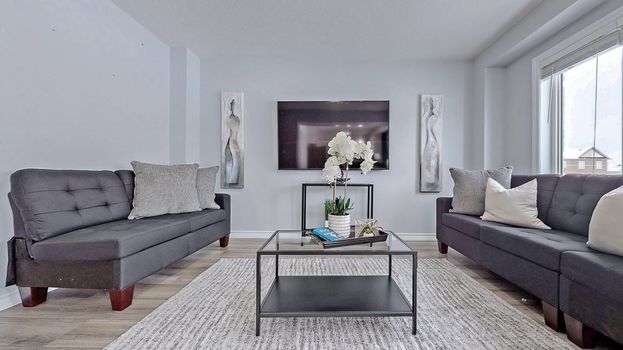 007TT49-kwn7yxujijjk1mhfvpa