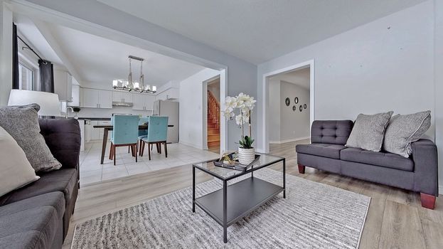 008TT49-kwn7yxusbsh20yn4f5