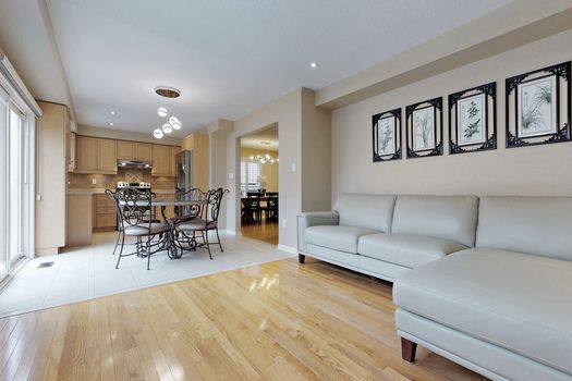 010TT060-l3nzdf4z9vcb6k5thqv