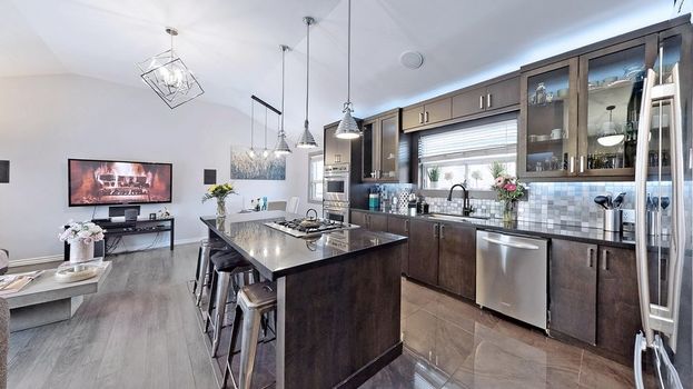 011TT065-kzjq2um5tzhyilatl6a