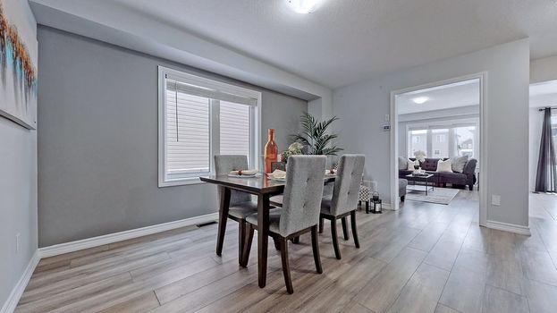 011TT49-kwn7yxvt5gordxczk9r