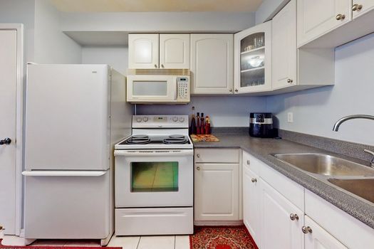 013TT39-l3i9fgp4k8bkydfaxto